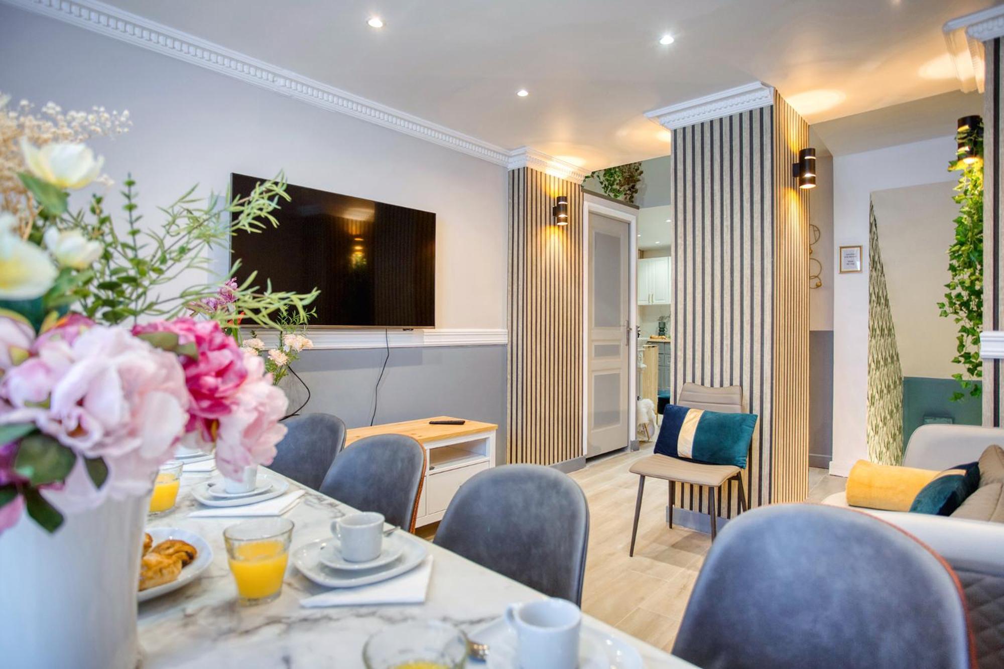Elegant Triplex In Paris - Ideal For 10 - Aircon المظهر الخارجي الصورة